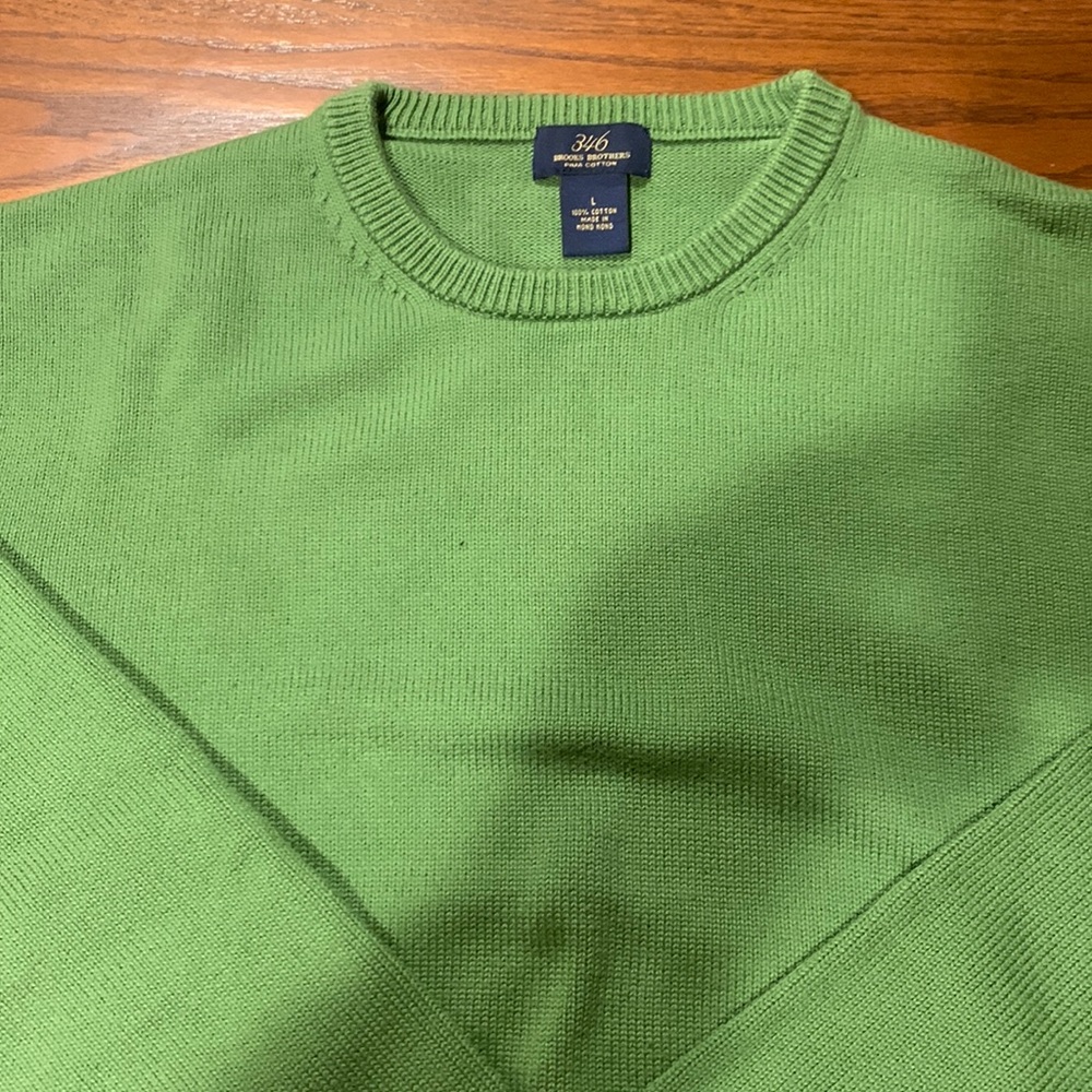 Brooks Brothers, green, 💯 cotton sweater, good condition.